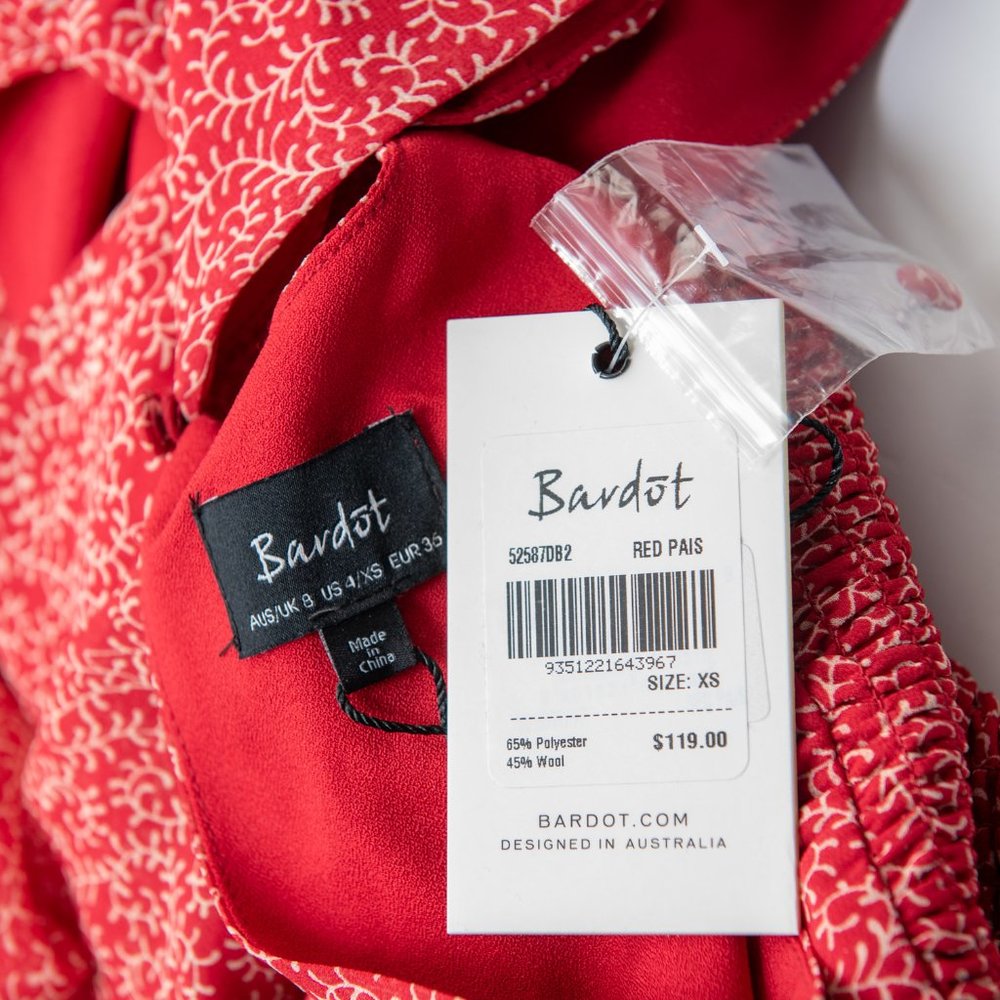 Bardot Ditsy Dress Gauzy Shirred Long Sleeve Mini V-Neck Red Pais Size XS 4 New - Picture 3 of 5